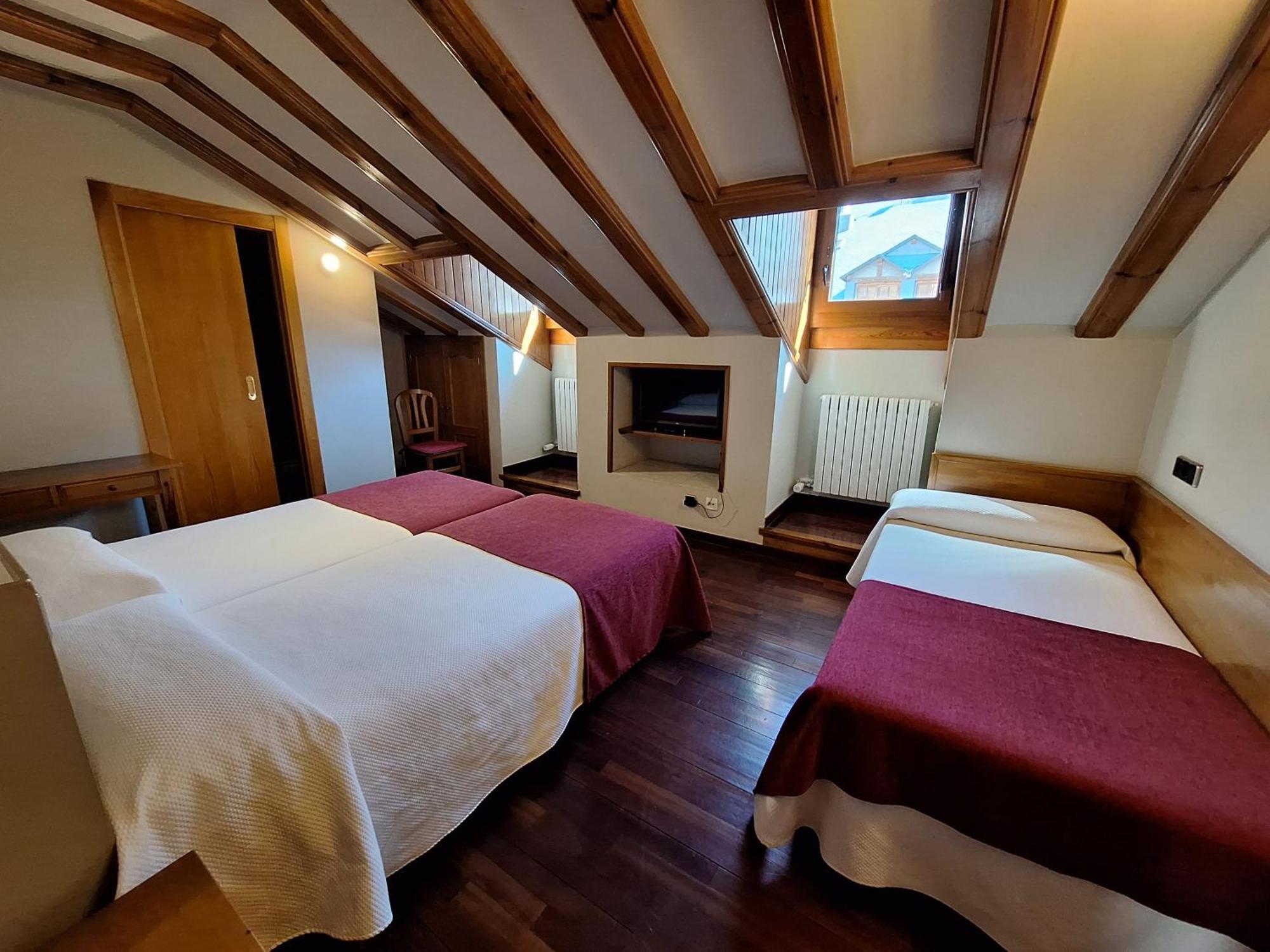 Hotel Aragueells Benasque Exteriér fotografie