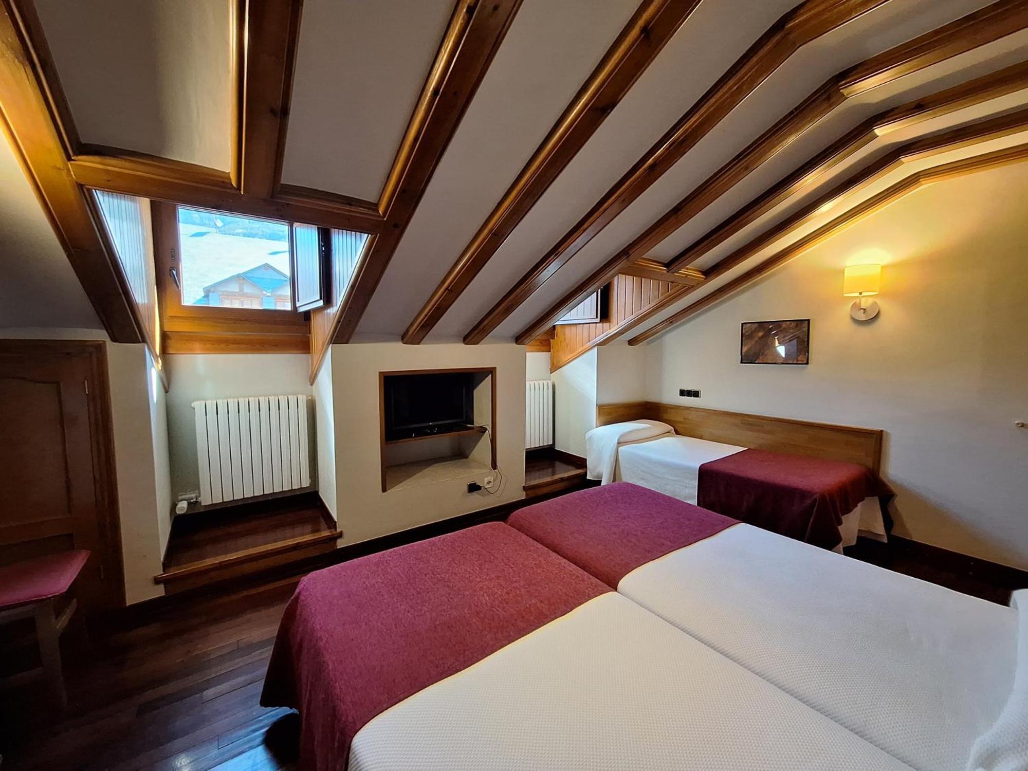 Hotel Aragueells Benasque Exteriér fotografie